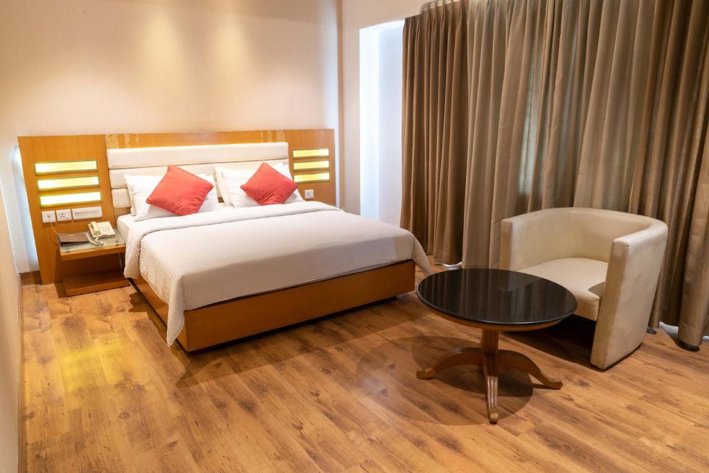 Executive Room